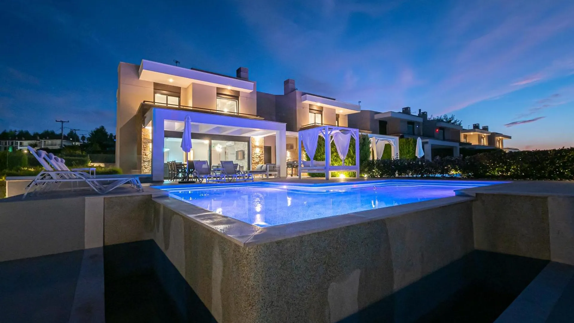 Bellevue Villas With Private Pool Χανιώτη