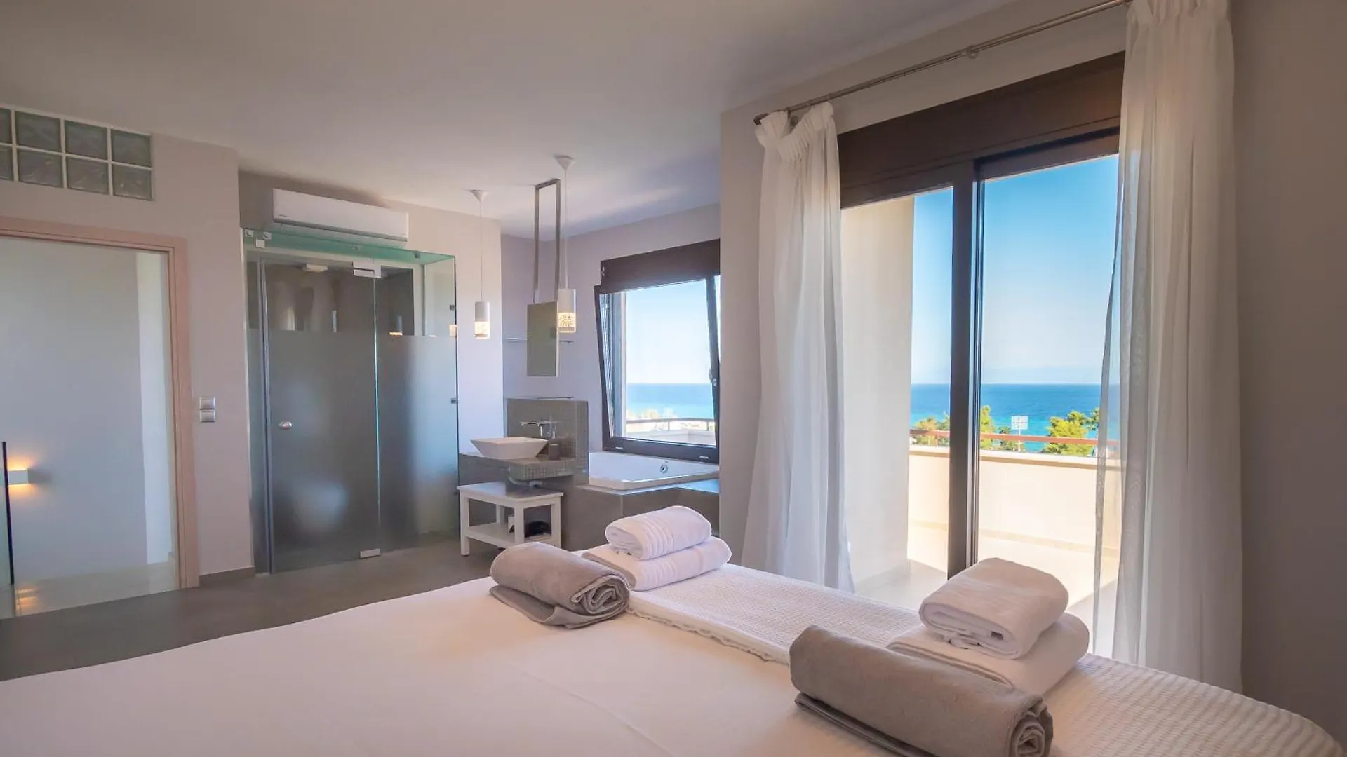 Bellevue Villas With Private Pool Chaniotis
